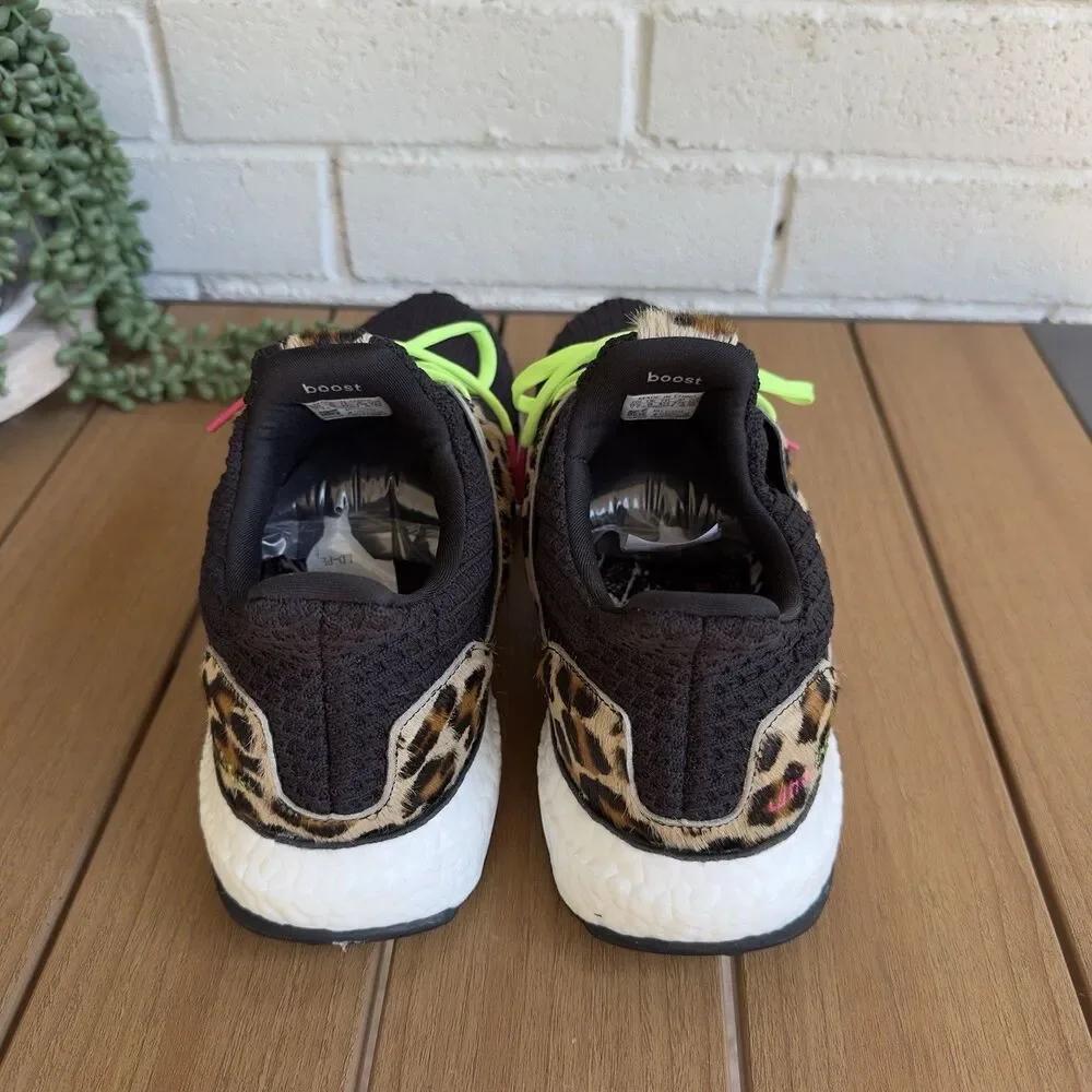 Adidas Mens Ultraboost DNA Animal Leopard Running Shoes Size 9.5M FZ2731